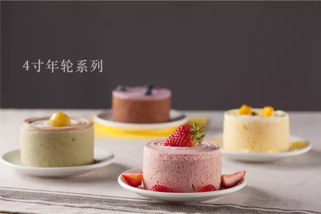 1514604717576461.jpg 美果樹醬心裸蛋糕