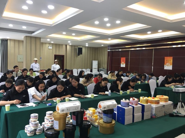 1524708770309417.jpg 美果樹醬心裸蛋糕