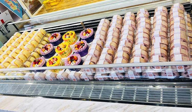 1529053953590661.jpg 美果樹醬心裸蛋糕