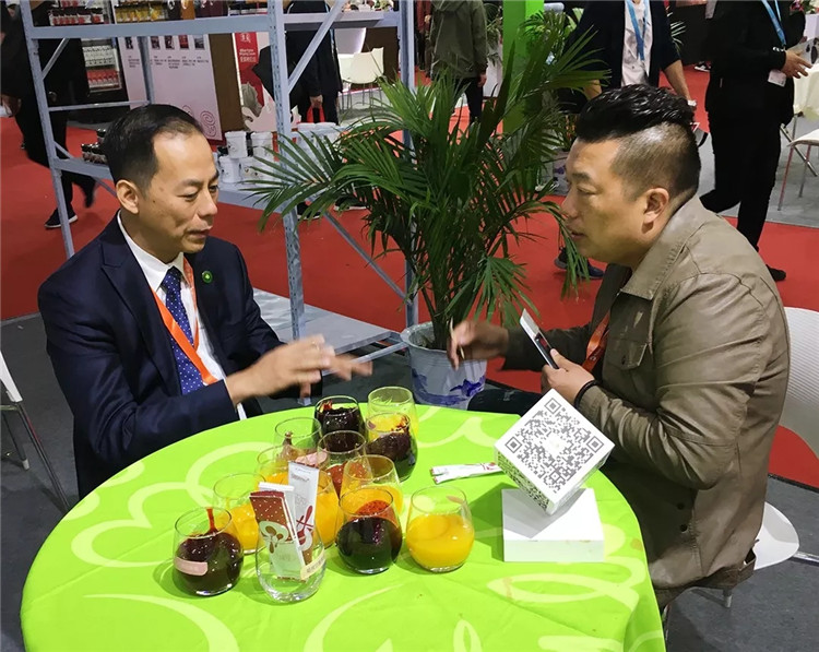 1541554847658341.jpg 640.webp (11).jpg